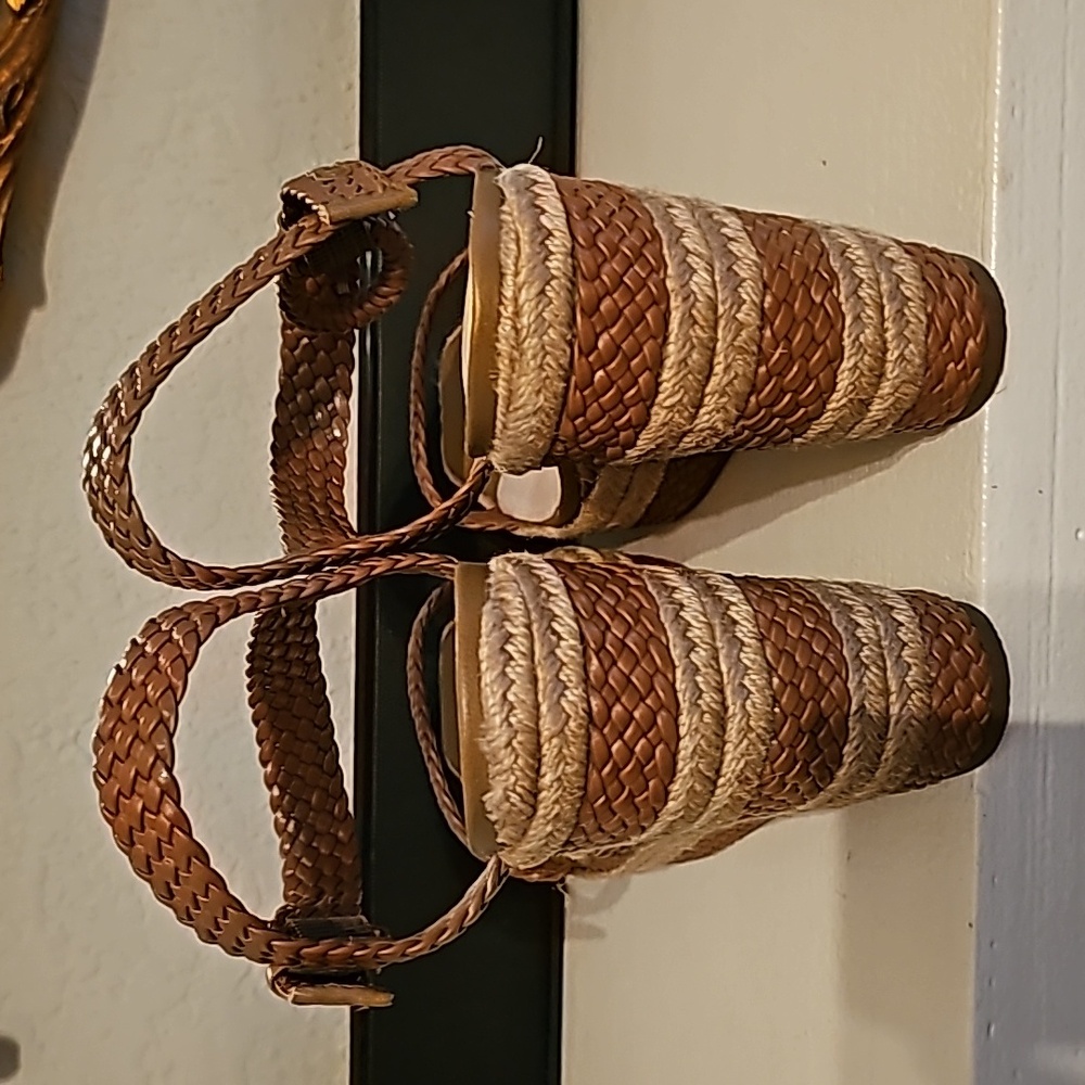 Schutz Hazel Sandals - Picture 6 of 11